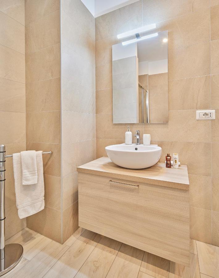 Cenisio Elyon Apartment Milano Eksteriør billede